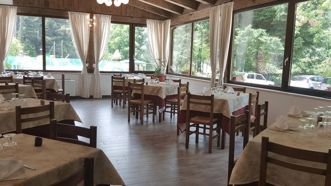 Hotel del Lago Ampollino