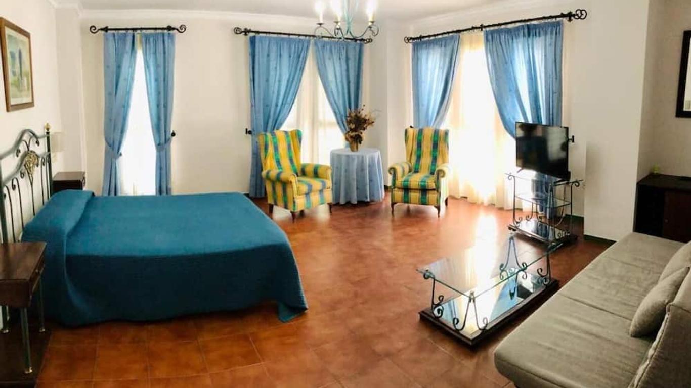 Hotel La Yedra