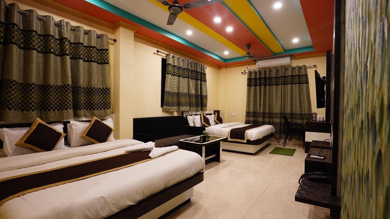 Tirupati Lodge