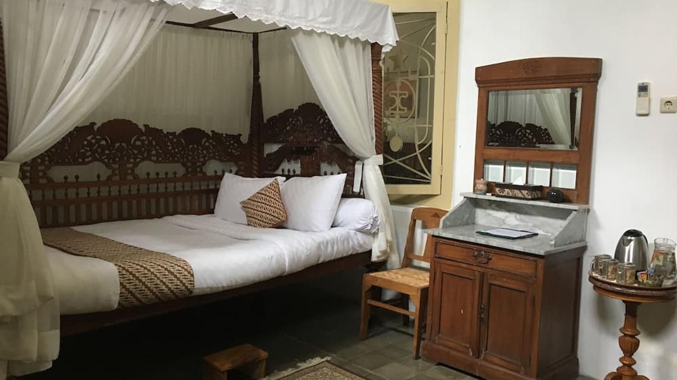 nDalem Natan Royal Heritage