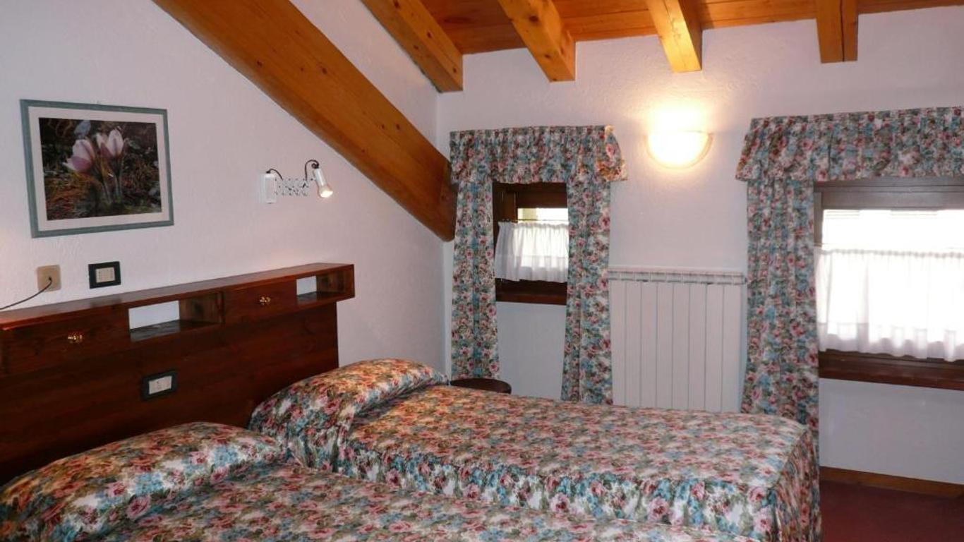 Hotel Petit Giles