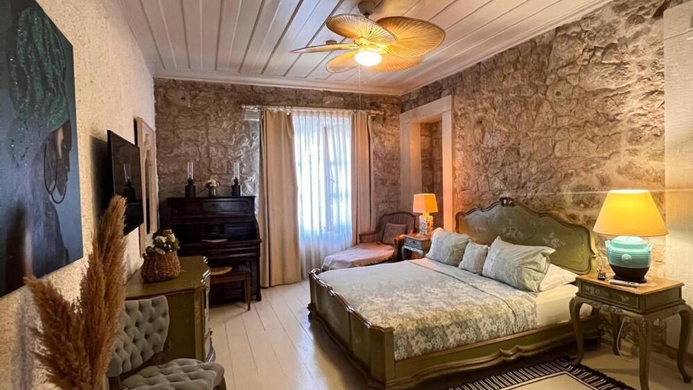 Insula Otel Alacati