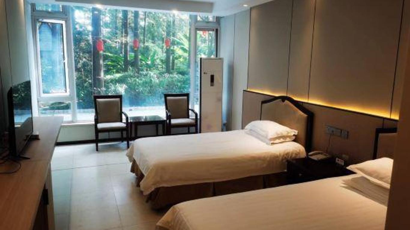 Binjiang Resort Center
