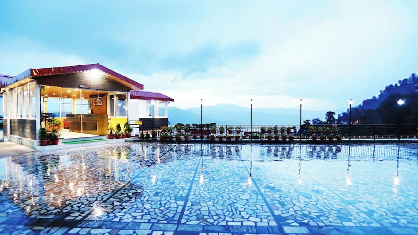Hotel Vishnu Palace