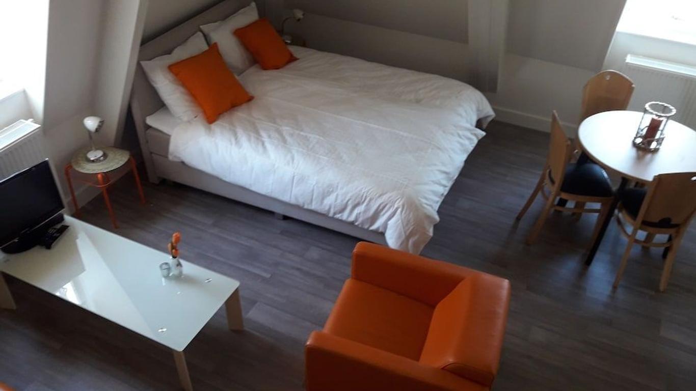 Bed And Breakfast Bij De Sassenpoort