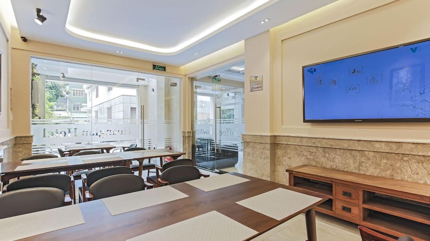 Hoang Lan Hotel