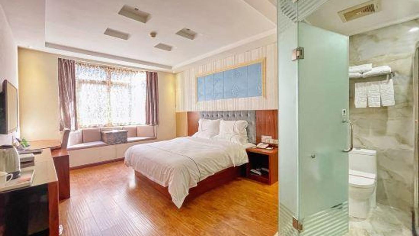 Jinton Hotel (Beihai Beibuwan Square Old Street Branch)