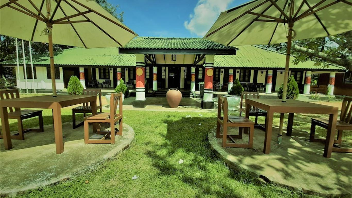 Heritage Dambulla Resort