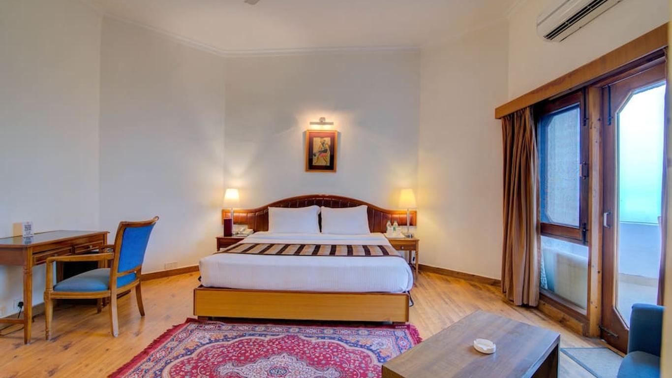 Timber Trail Base Resort - At the Foothills of Adventure