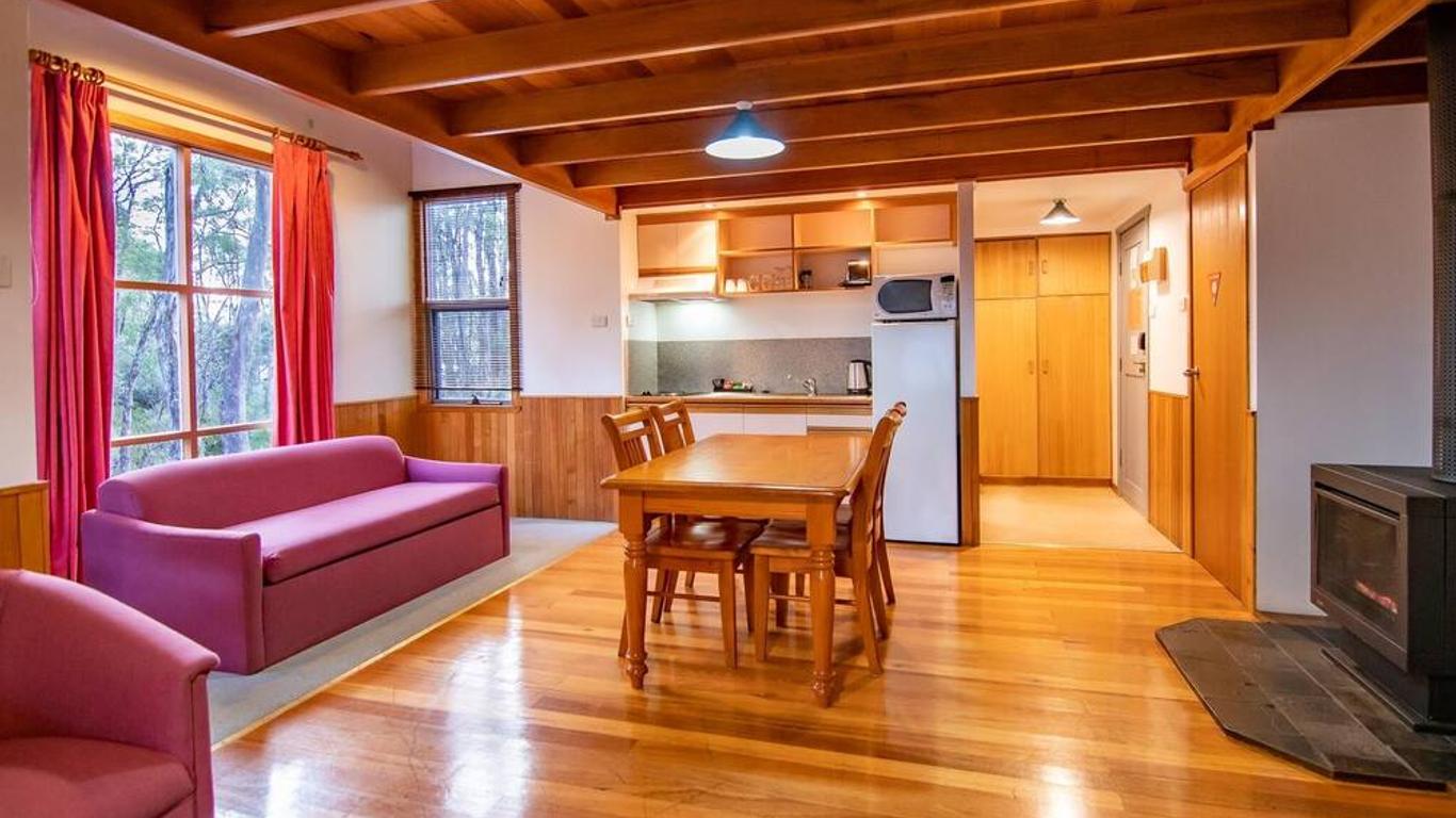 Lake St Clair Lodge