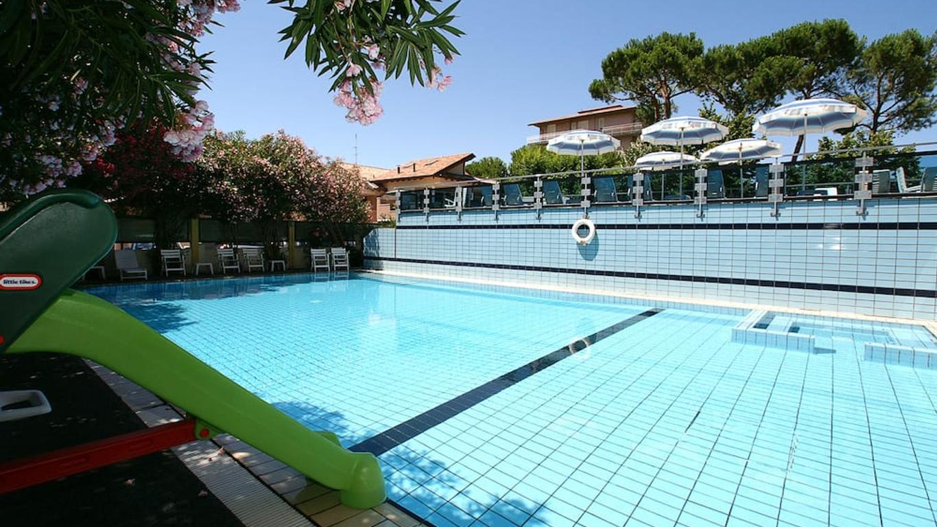 Hotel Antares