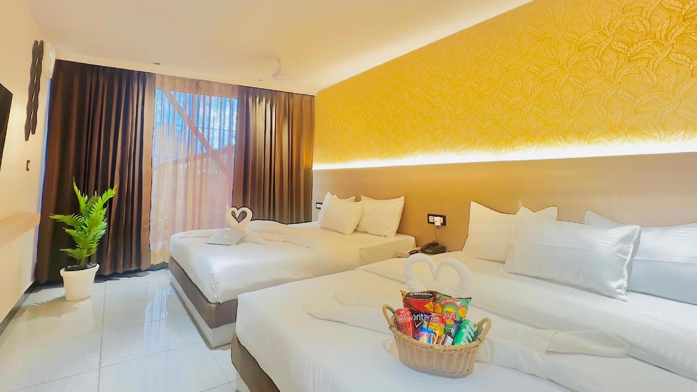 Hotel Shrimmaya