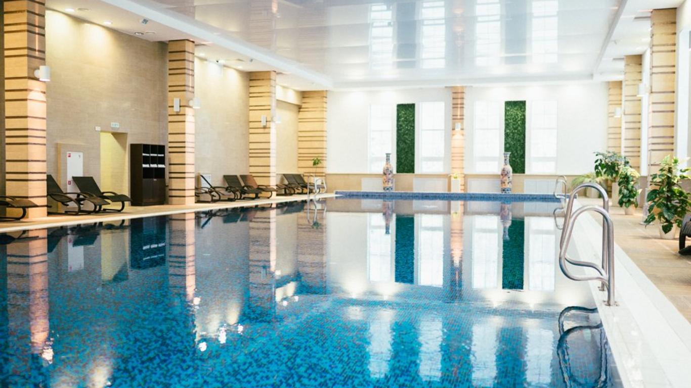 Grumant Resort & Spa