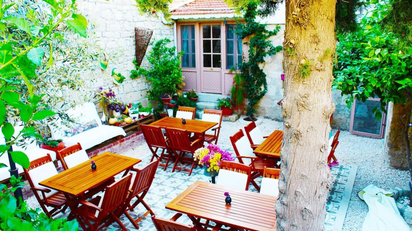 Lunar Hotel Alacati