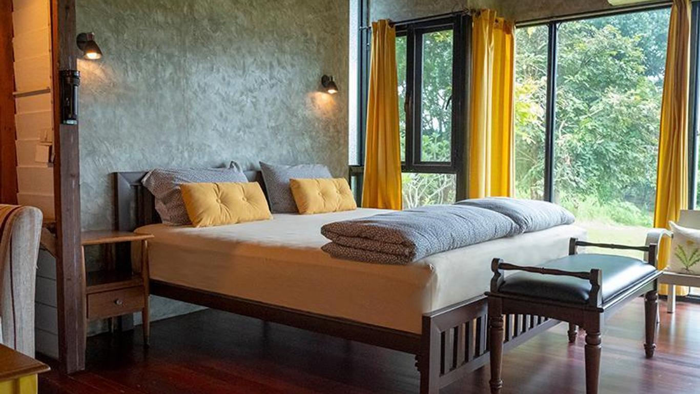 Mountain Pano Khao Yai Homestay
