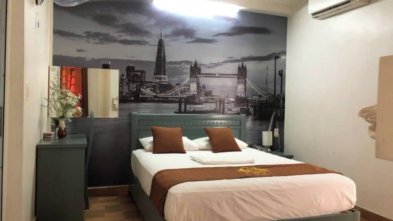Cozi Hotel