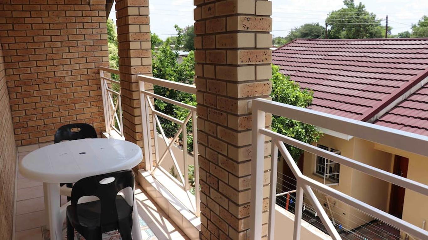 Jojo Guest House