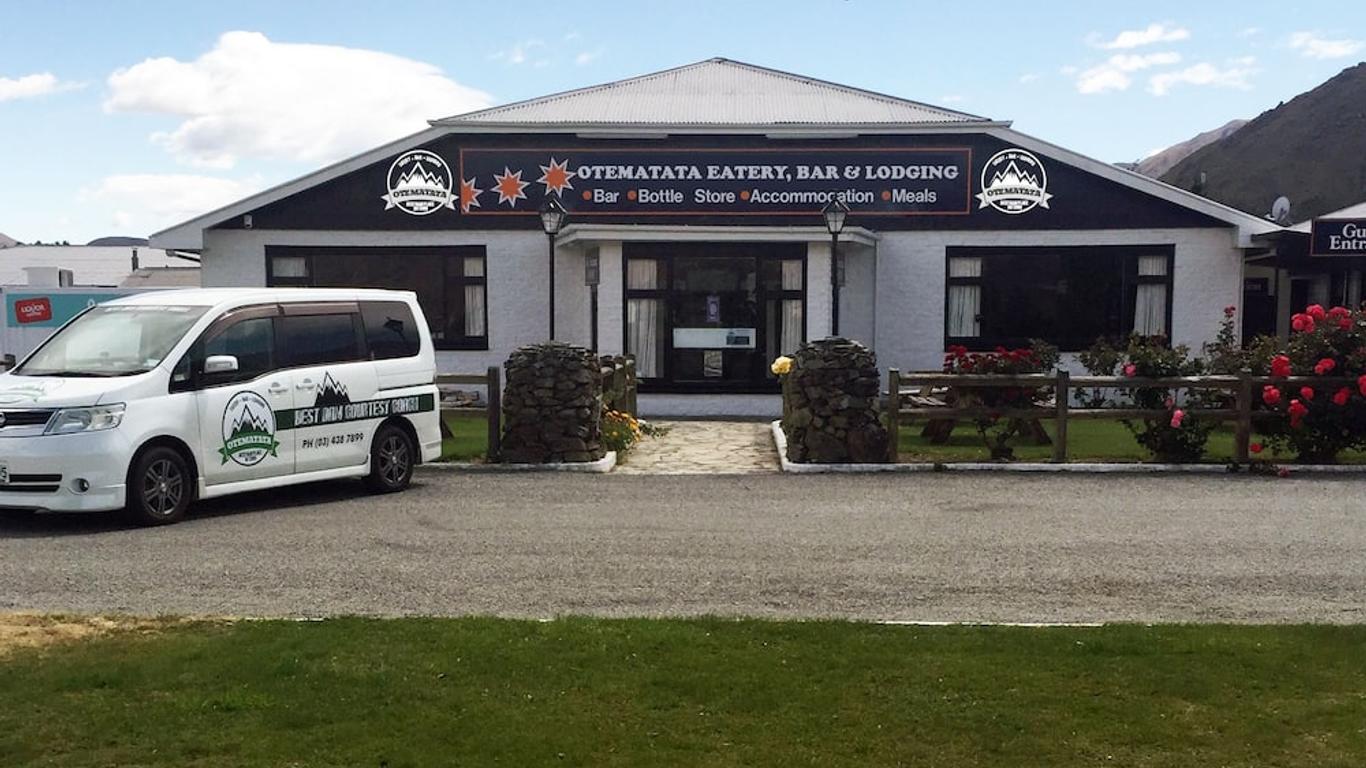 Otematata's Best Dam Pub