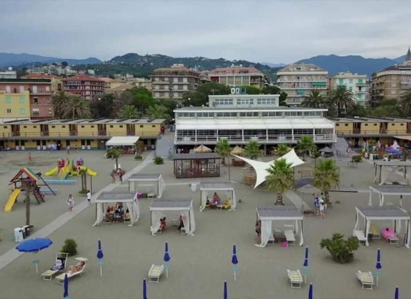 Vista del exterior Foto