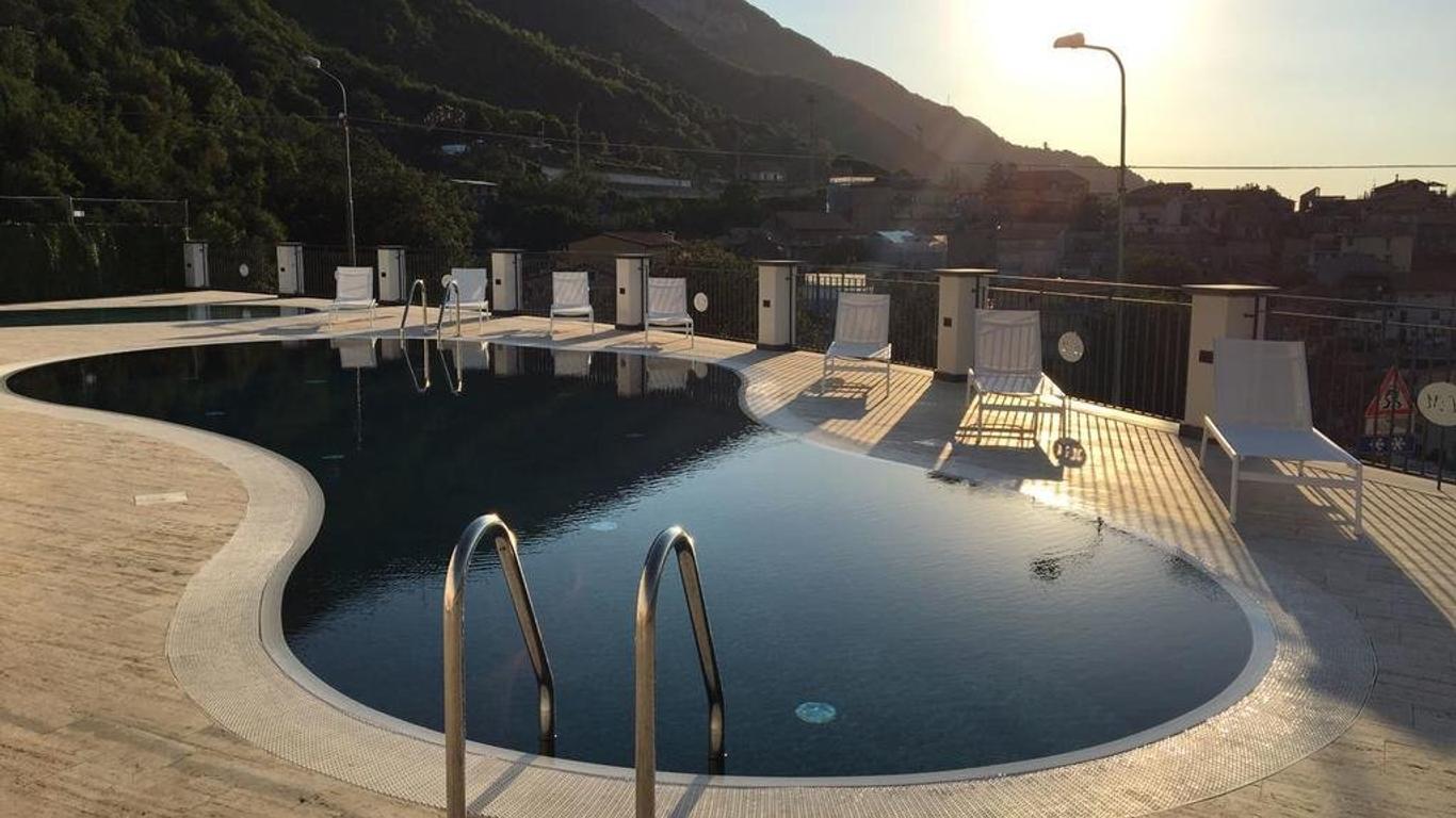 Hotel Ristorante Montuori