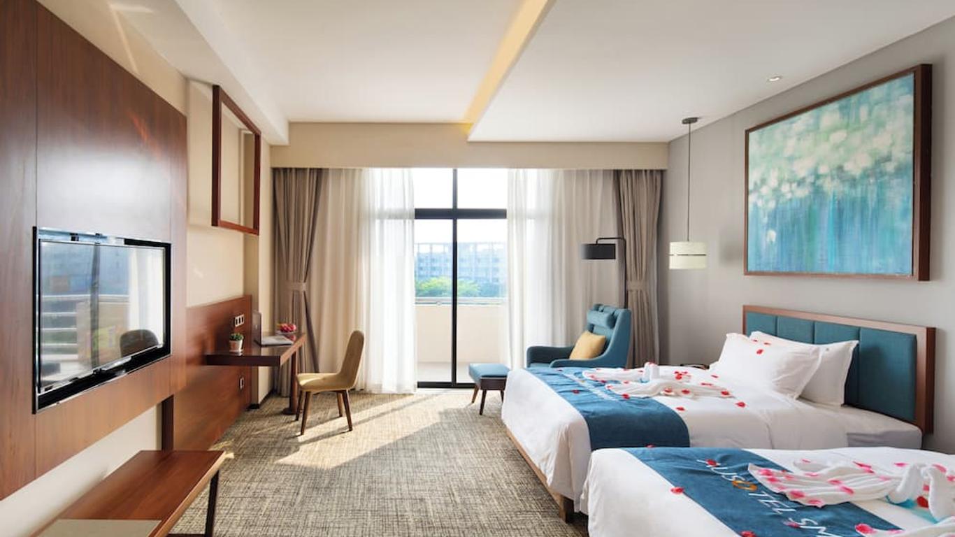 Ausotel Smart Baiyun International Airport T2 Free shuttle bus for the Canton Fair from April 15 to May 5
