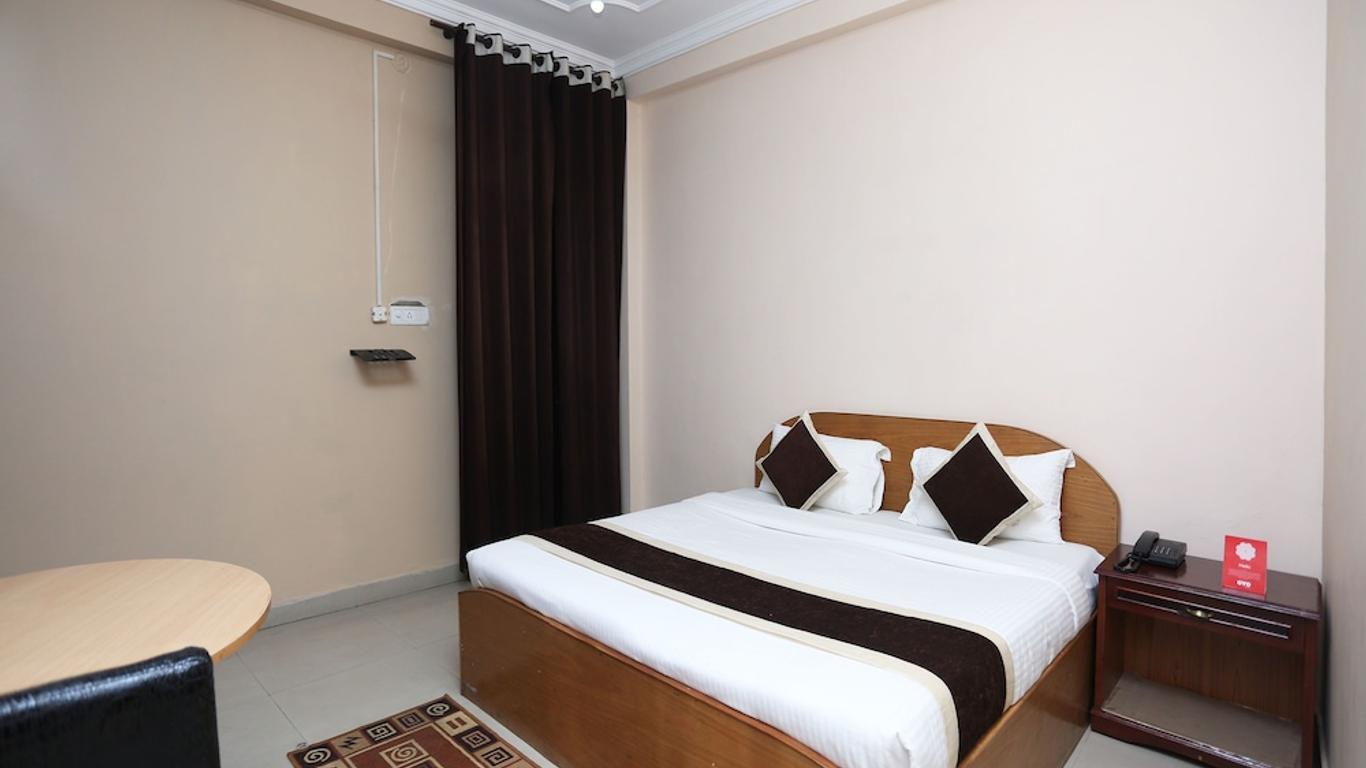 Oyo 10216 Hotel Uk Retreat