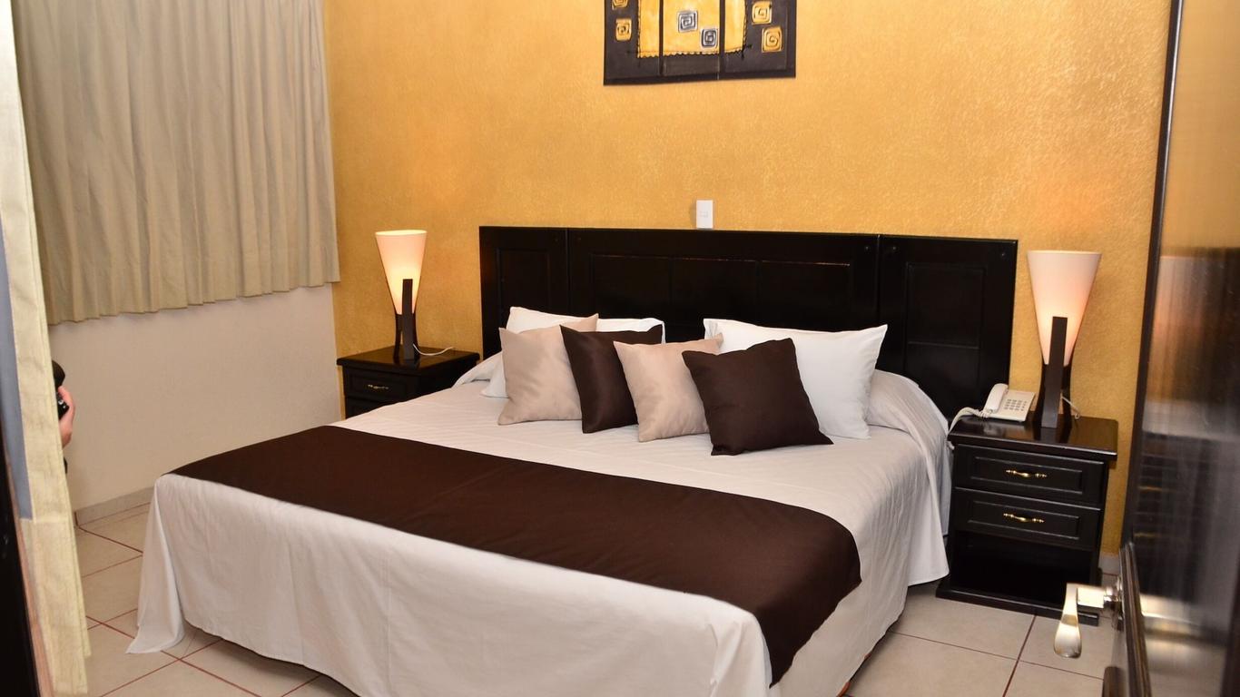 Hotel Suite Azomali