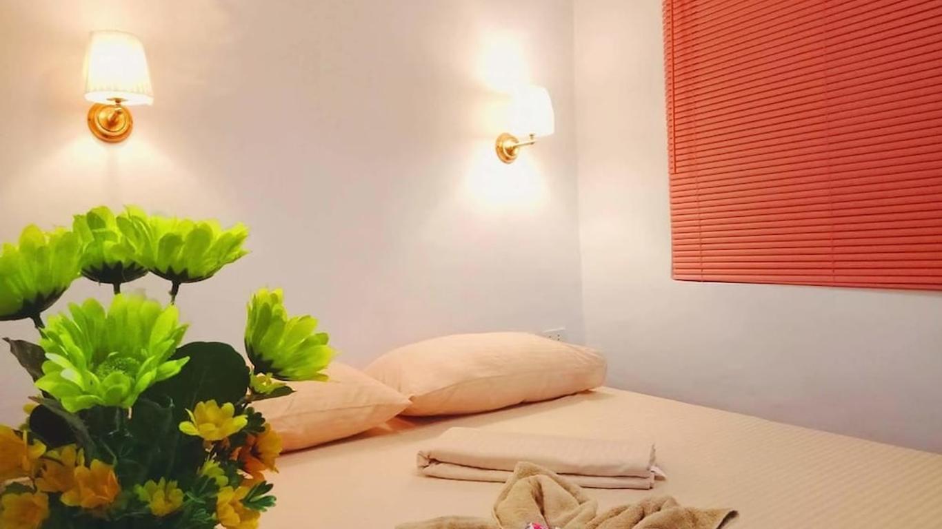 Citi Island Suites