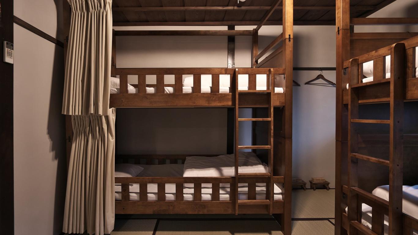 Kanazawa Guest House East Mountain