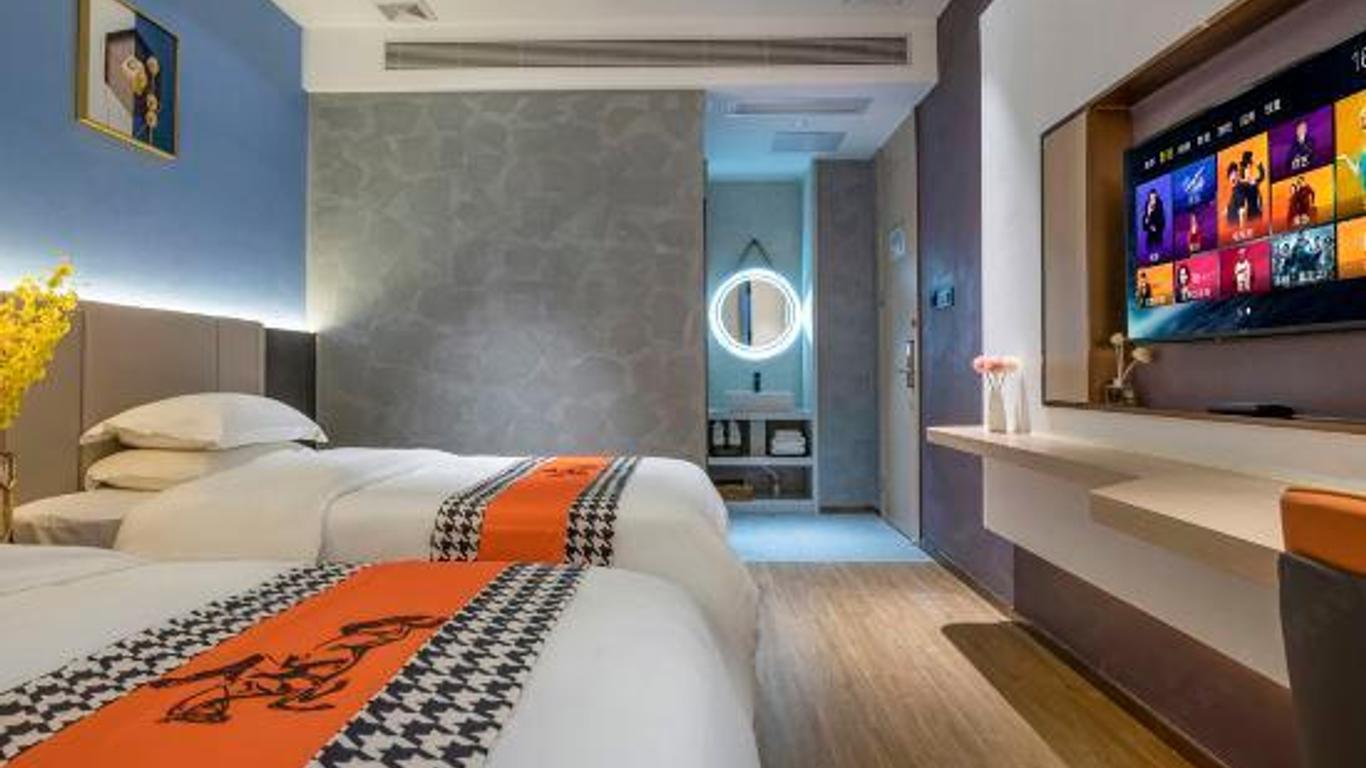 Junfu Hotel