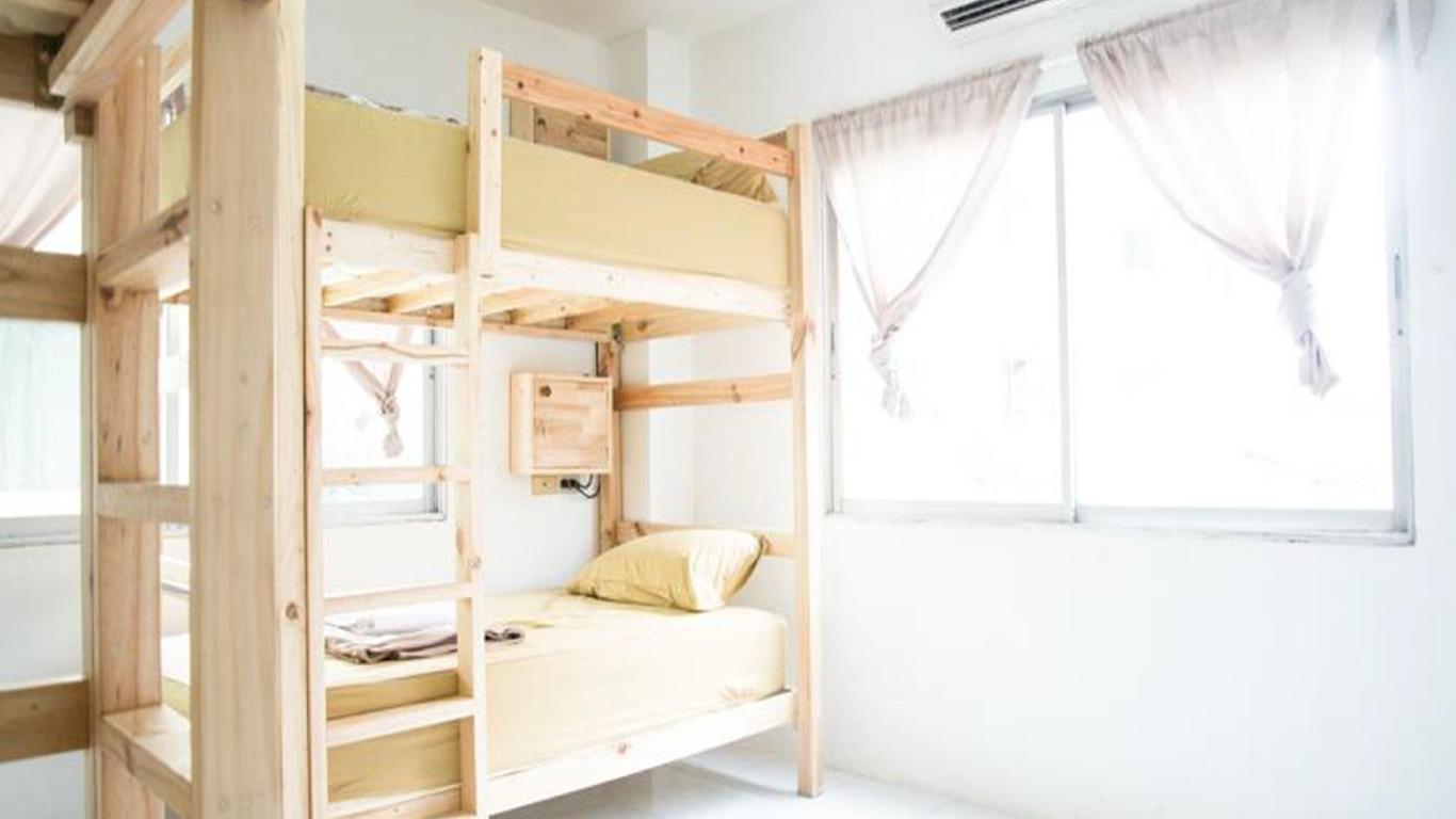 Domingo Hostel Donmuang