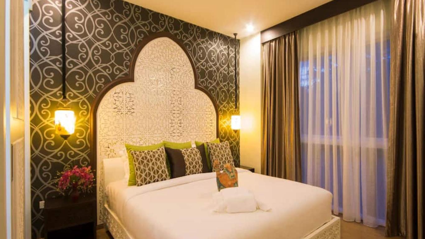 The Grand Morocc Hotel
