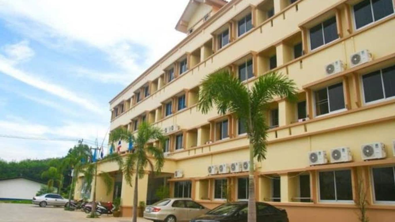 Chanthanee Hotel