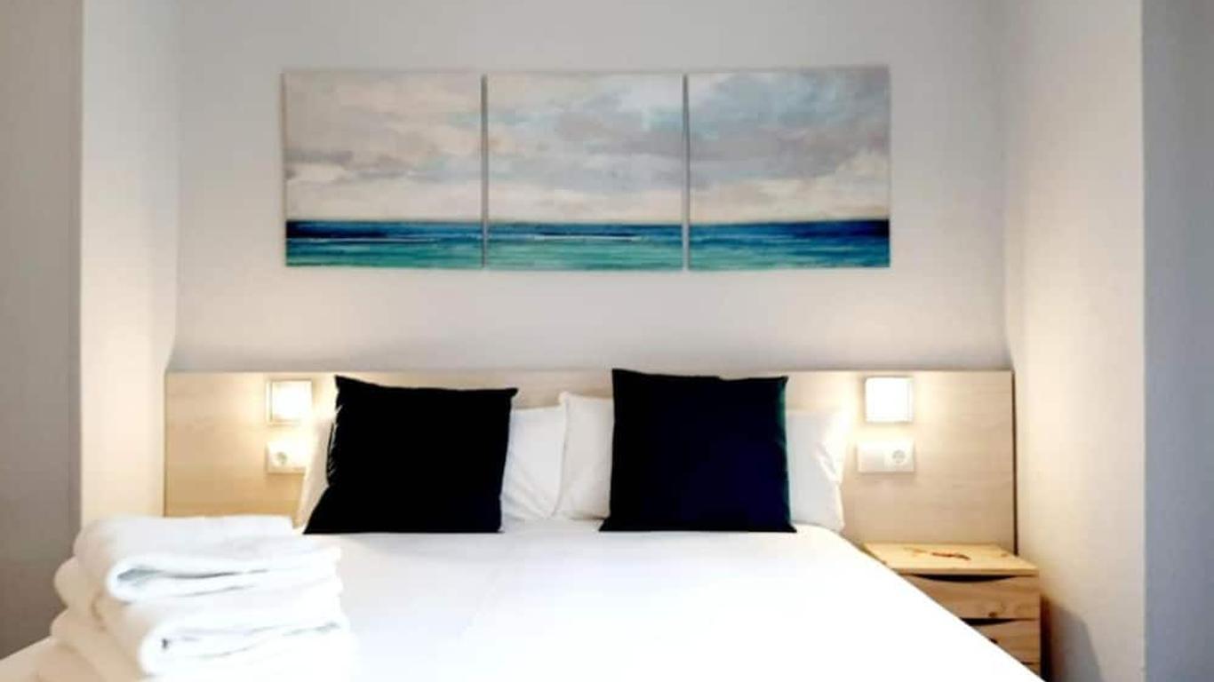 Hostal Lucia by gaiarooms