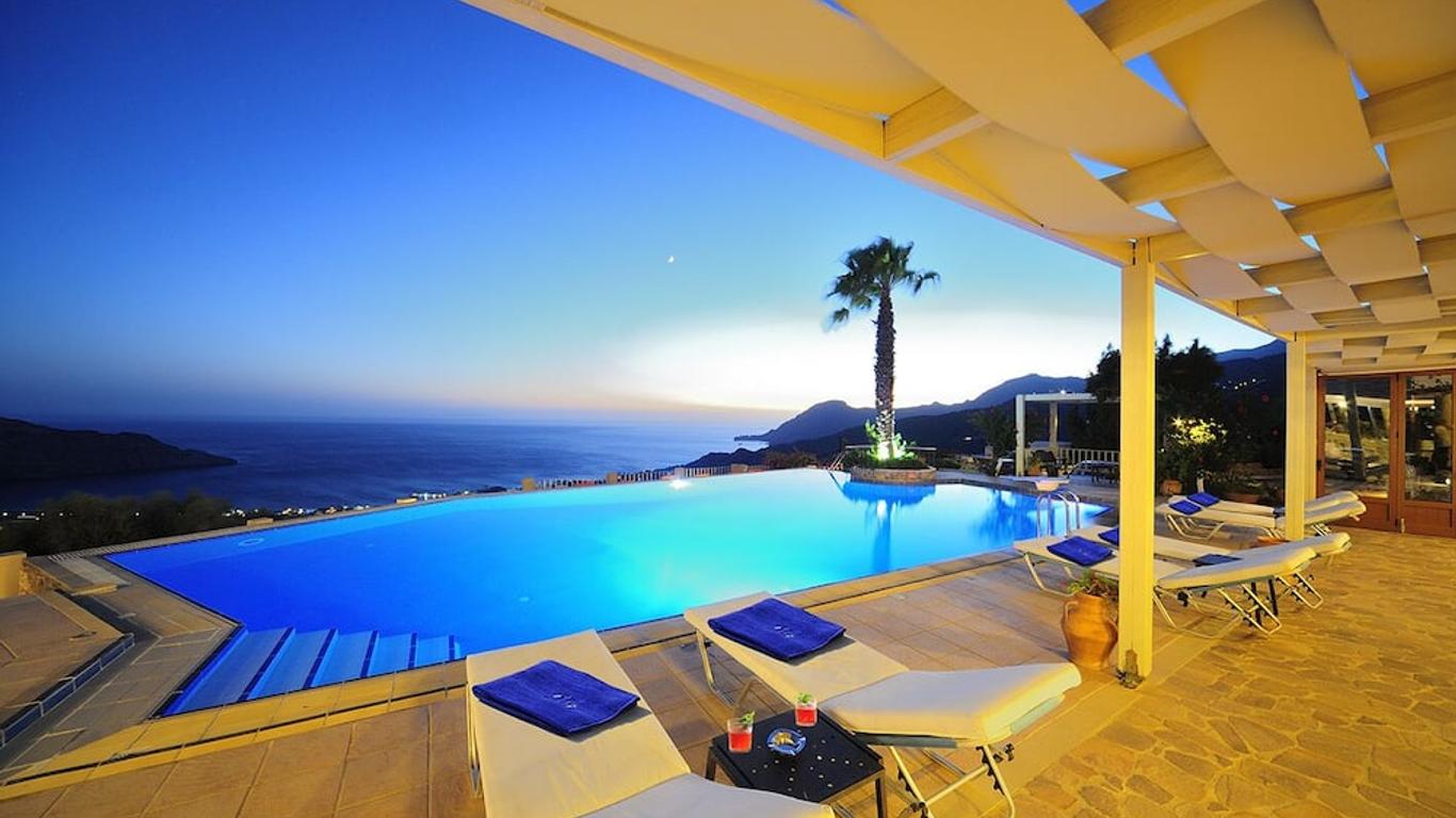 Stefanos Village Hotel