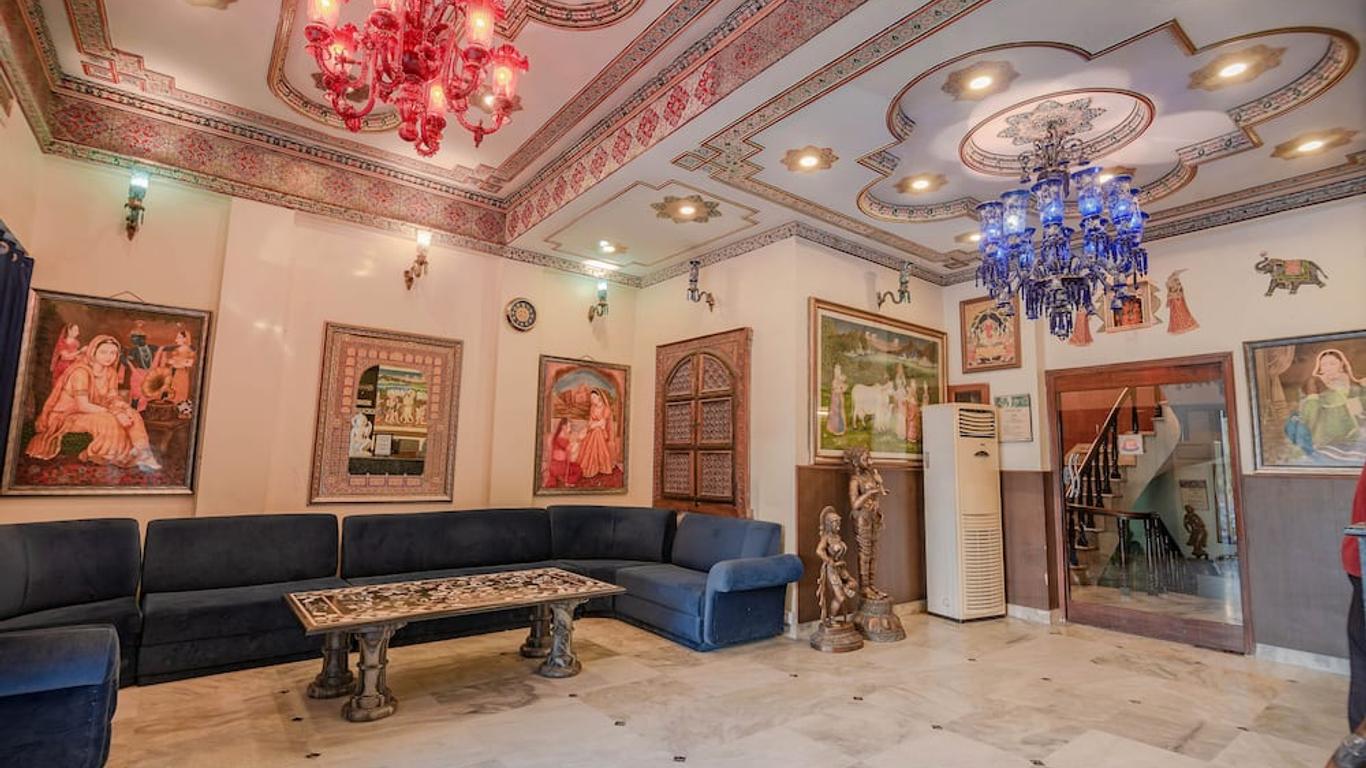 Hotel Ashish
