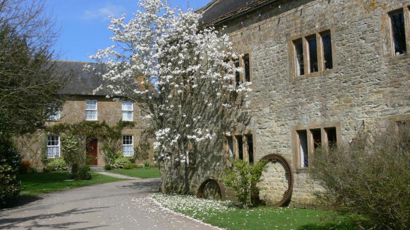 Haselbury Mill