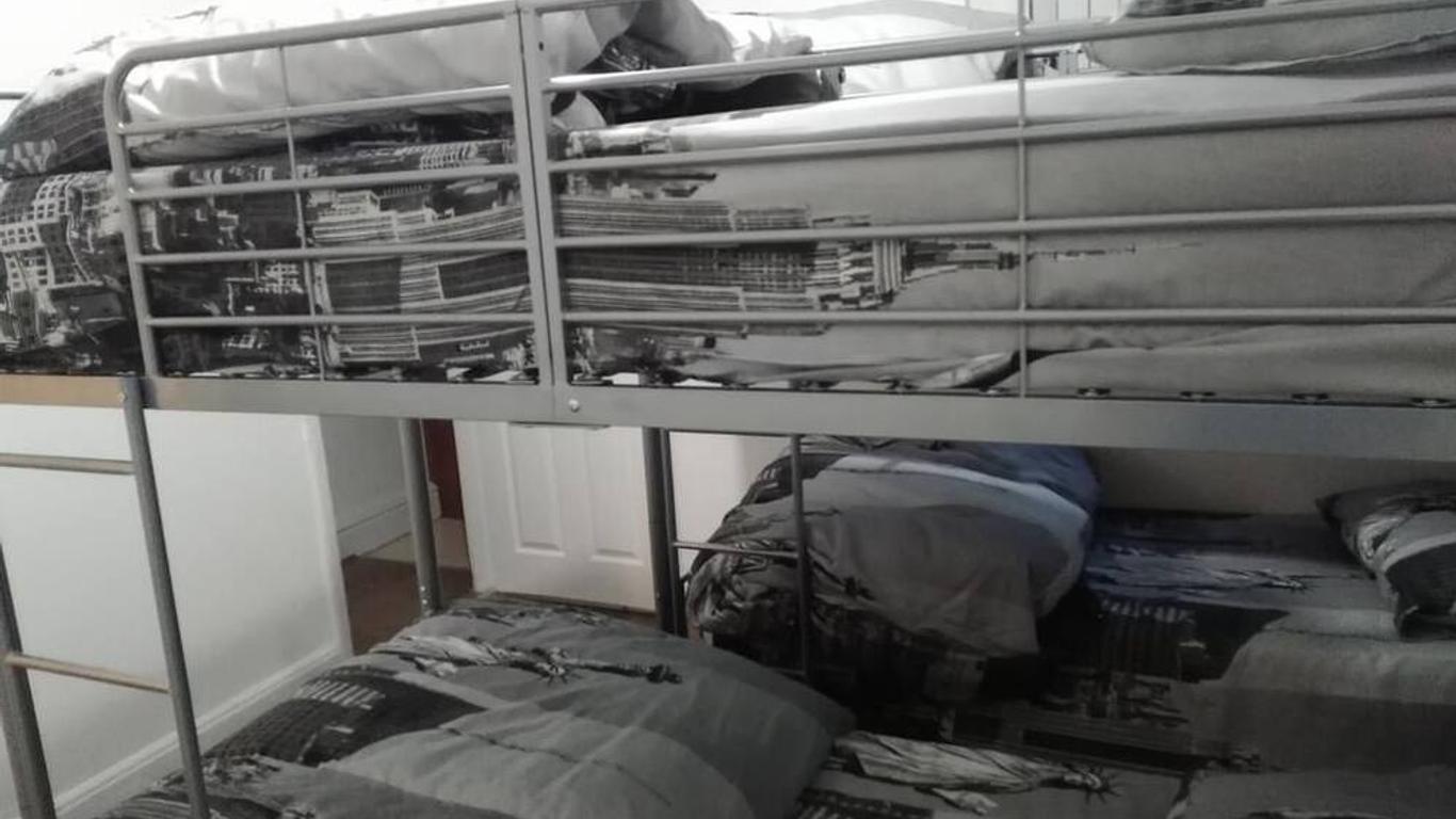 Cambrington International Hostel