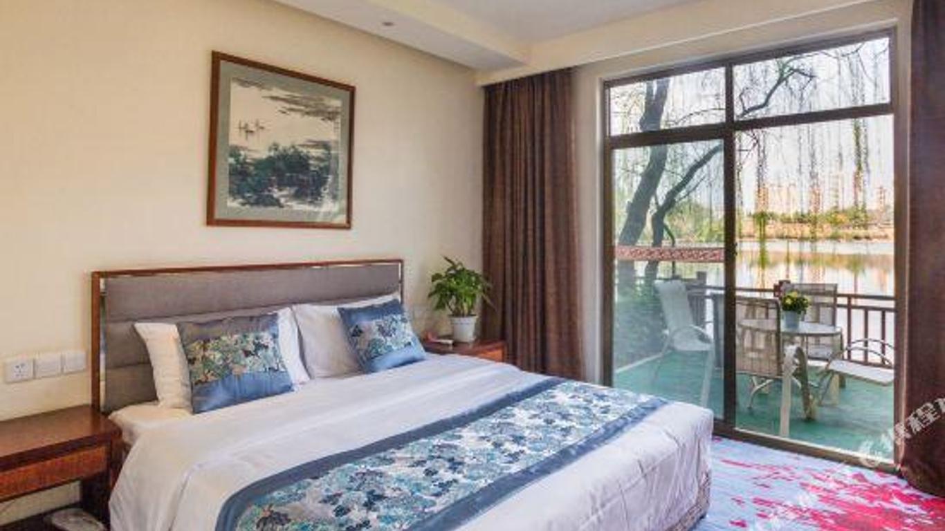 Huadao Holiday Hotel