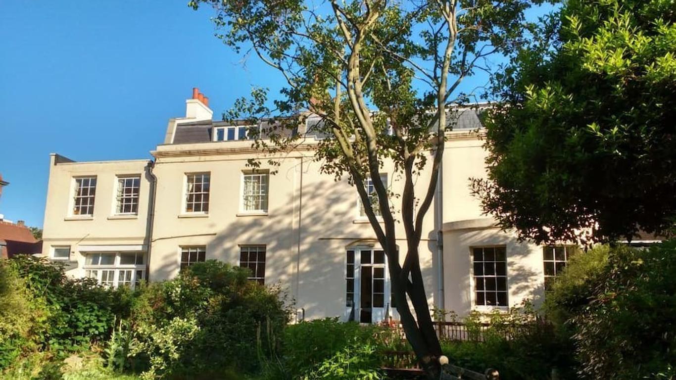 Temple Lodge Club