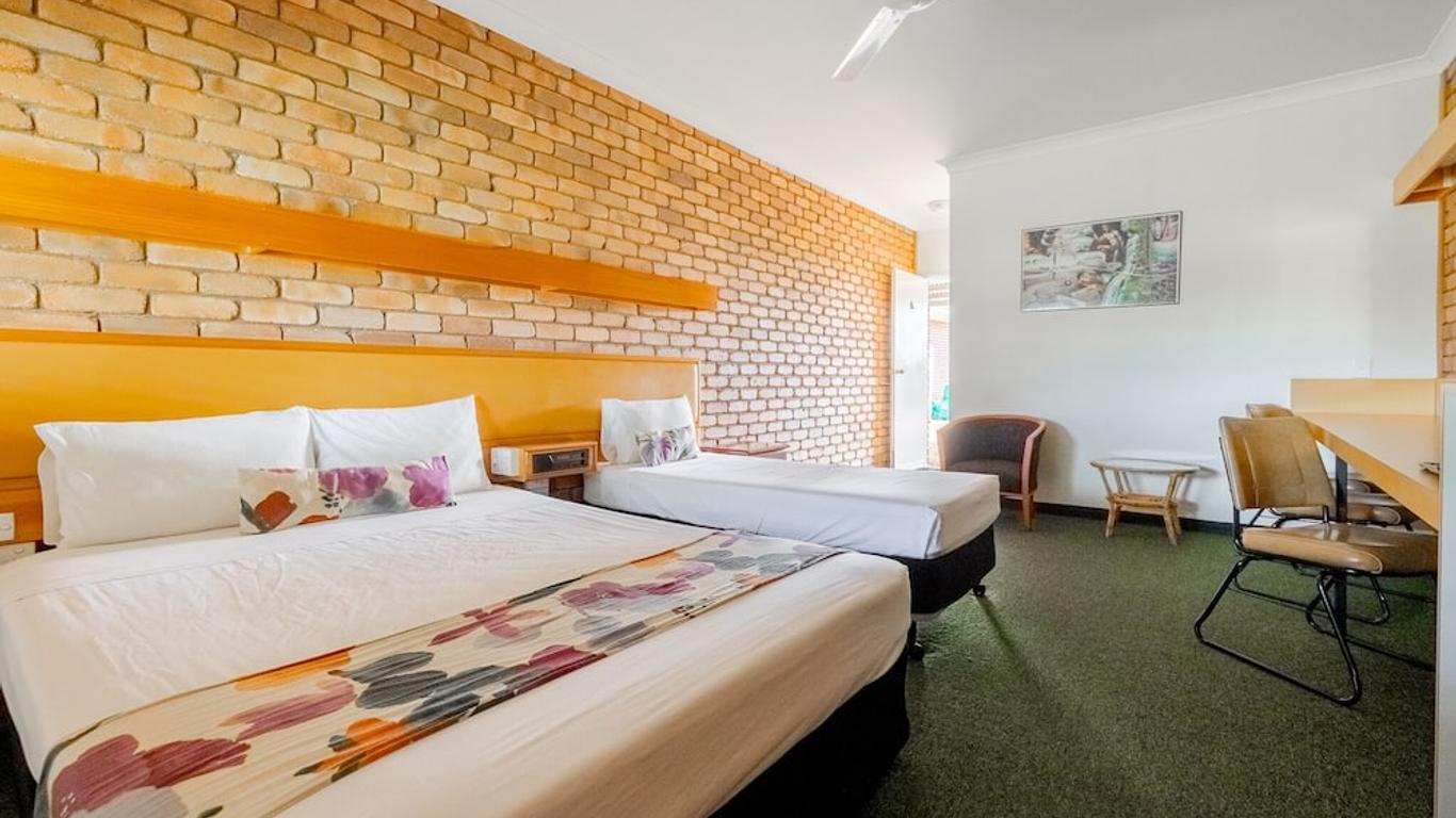Landsborough Lodge Motel
