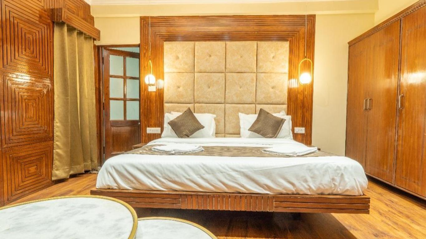 Villa Riverine
