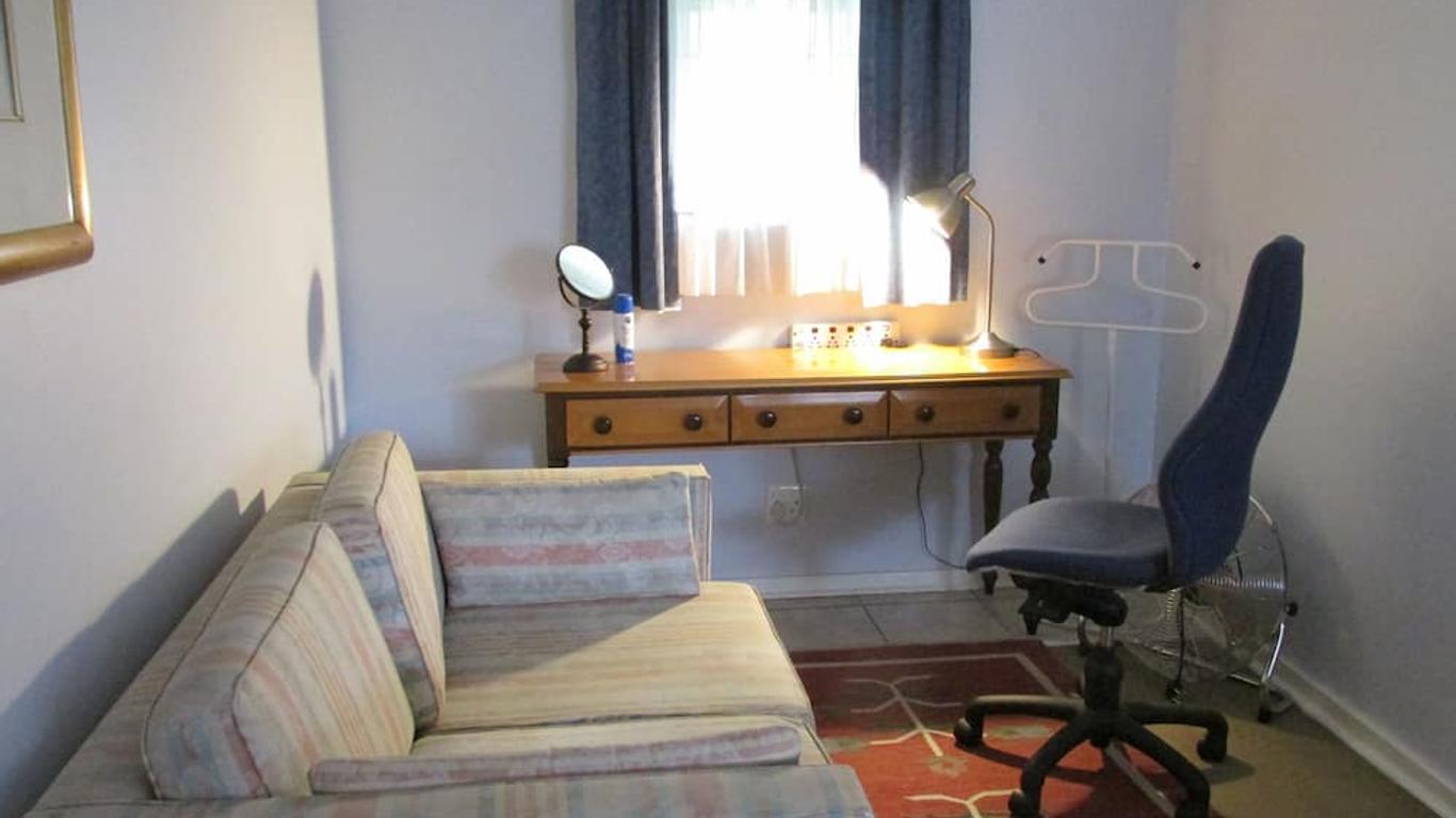 Acacia House Executive Suite