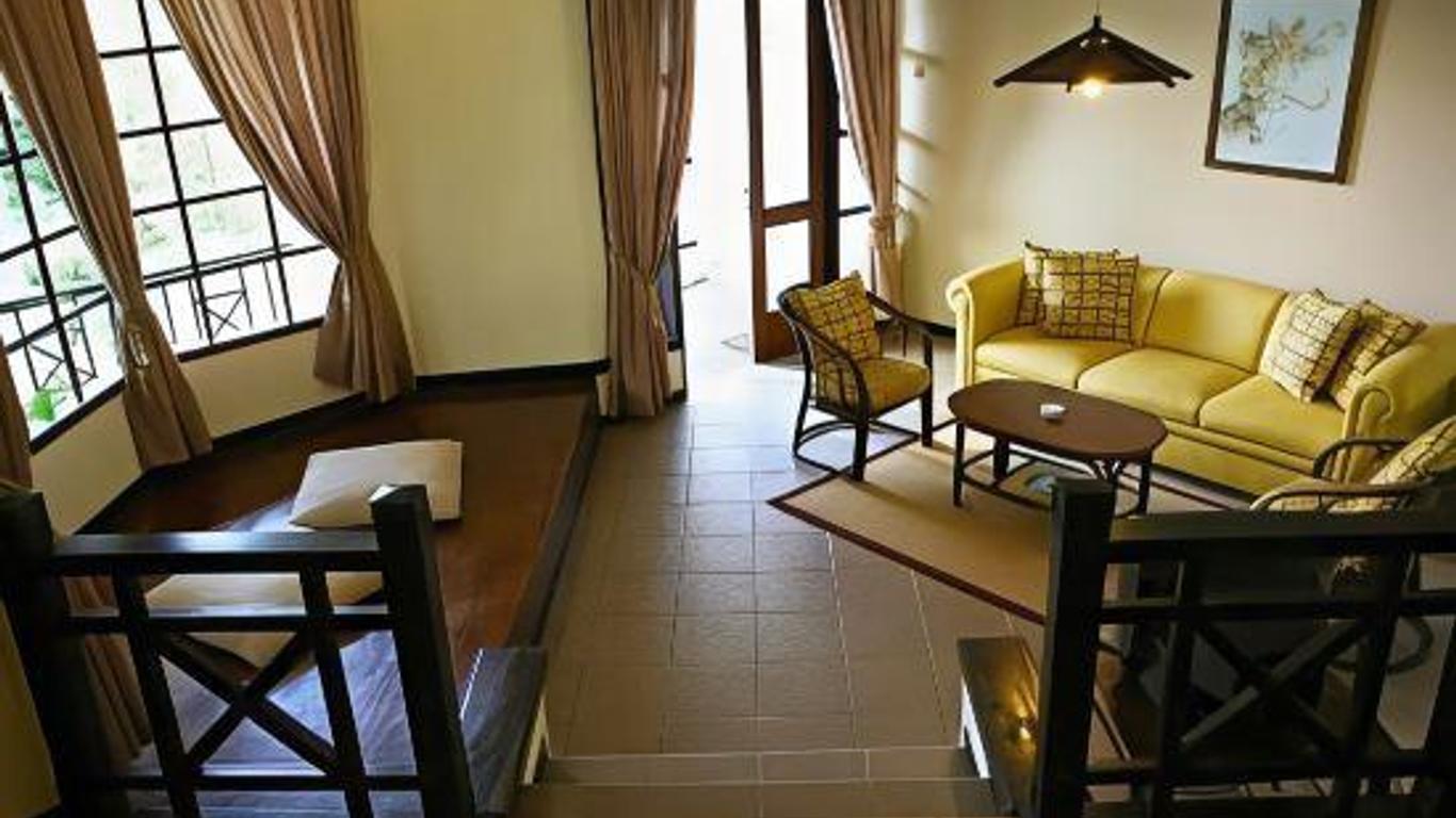 Gunung Geulis Cottages managed by Royal Tulip