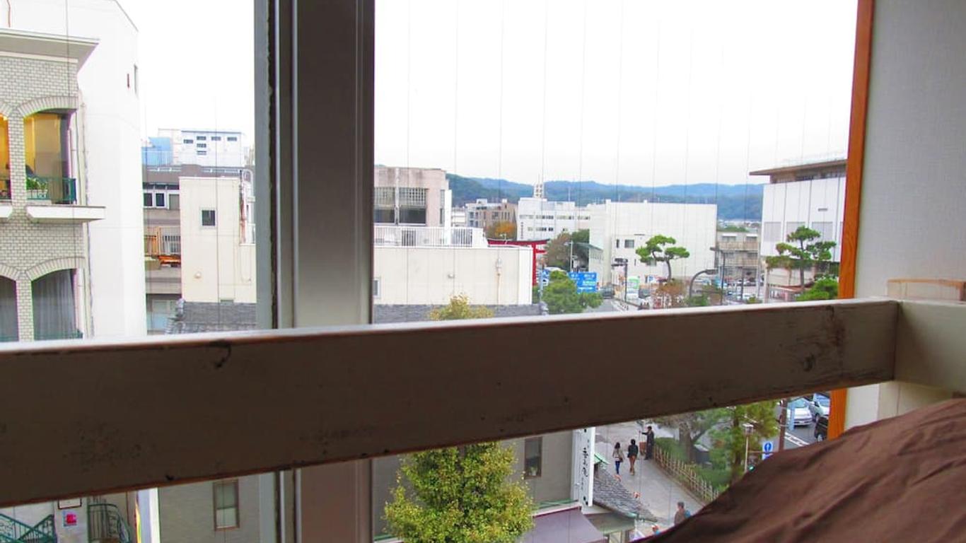 Tsuki no Yado - Hostel
