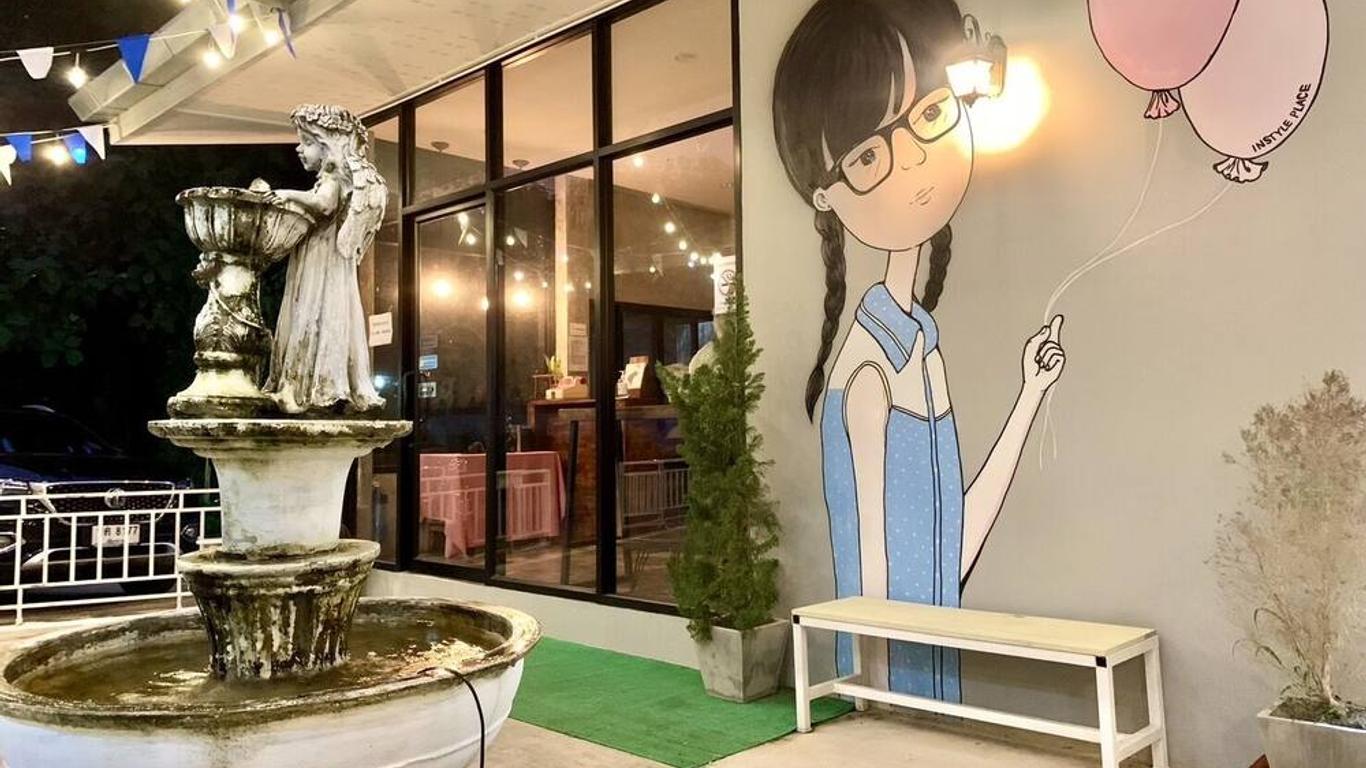 Instyle Place