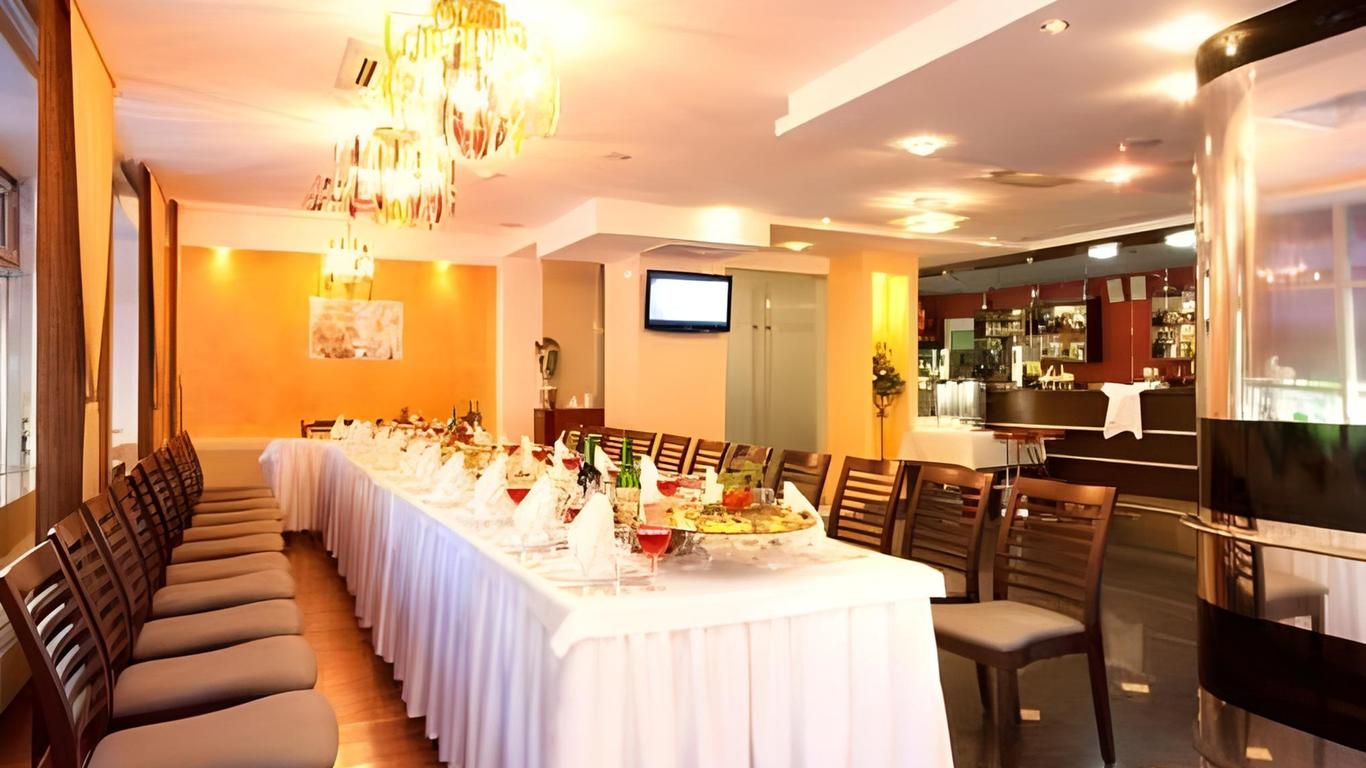 Business Hotel Delta
