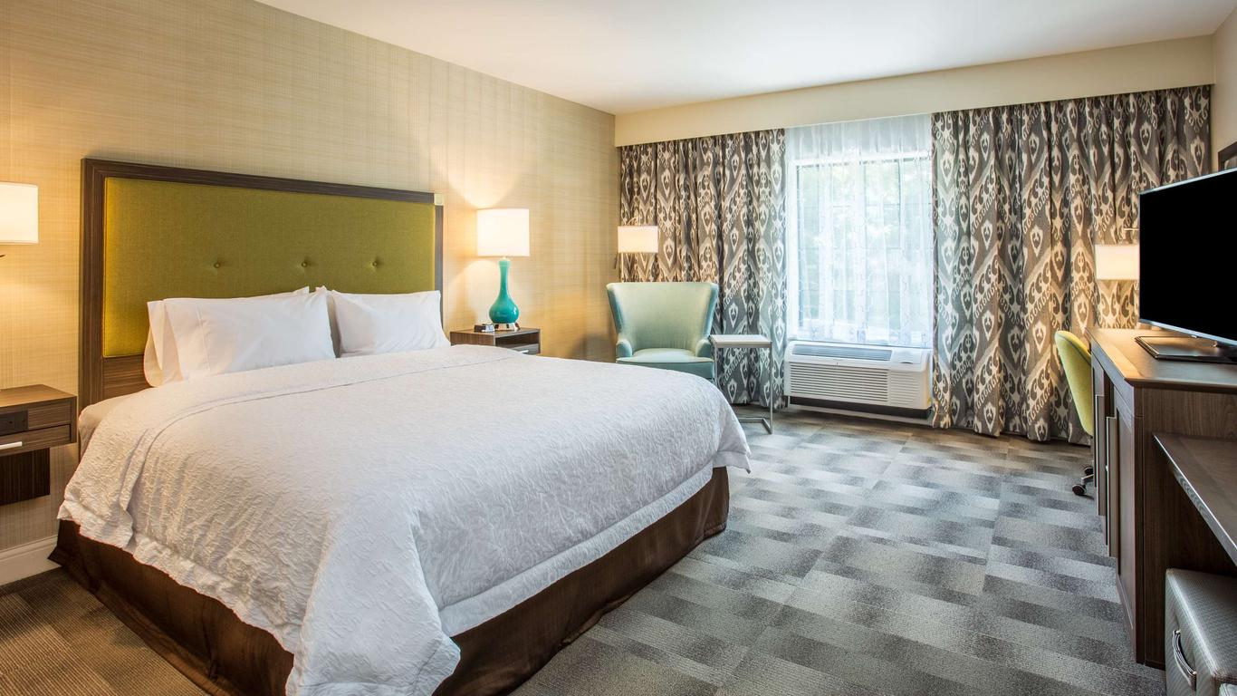 Hampton Inn & Suites Yonkers - Westchester