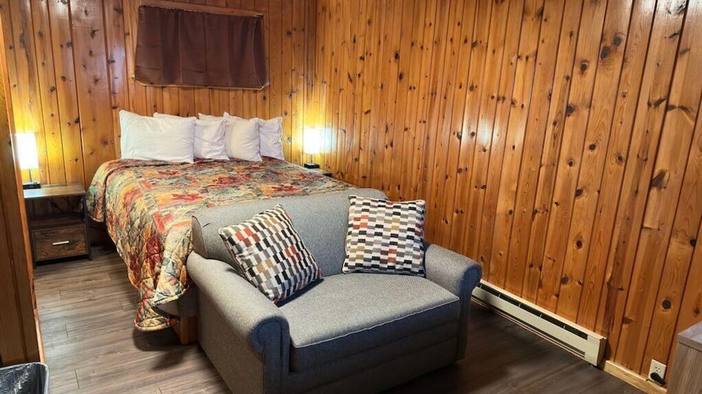 Sunset Motel of St. Ignace