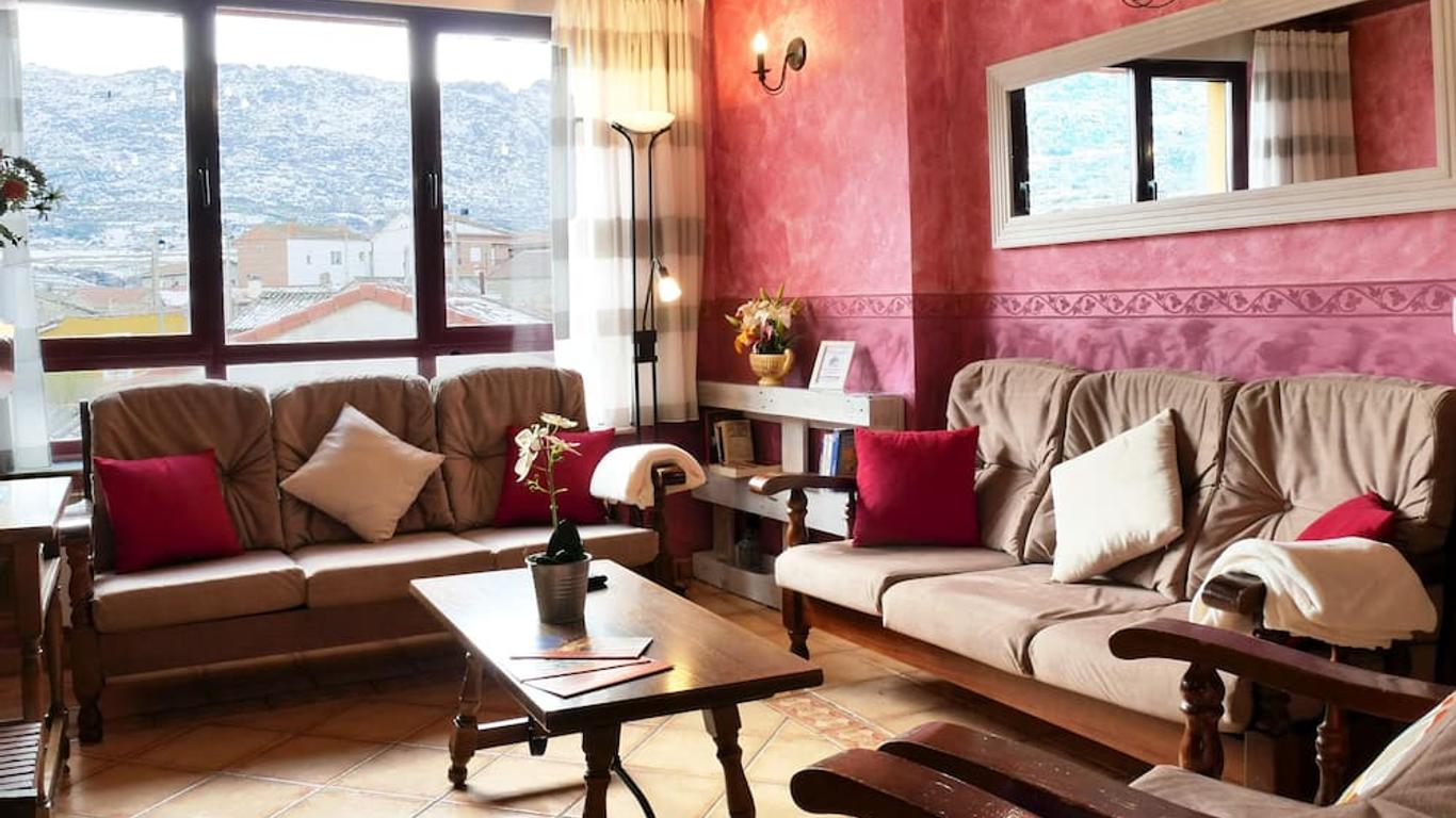Casa Rural Los Moros